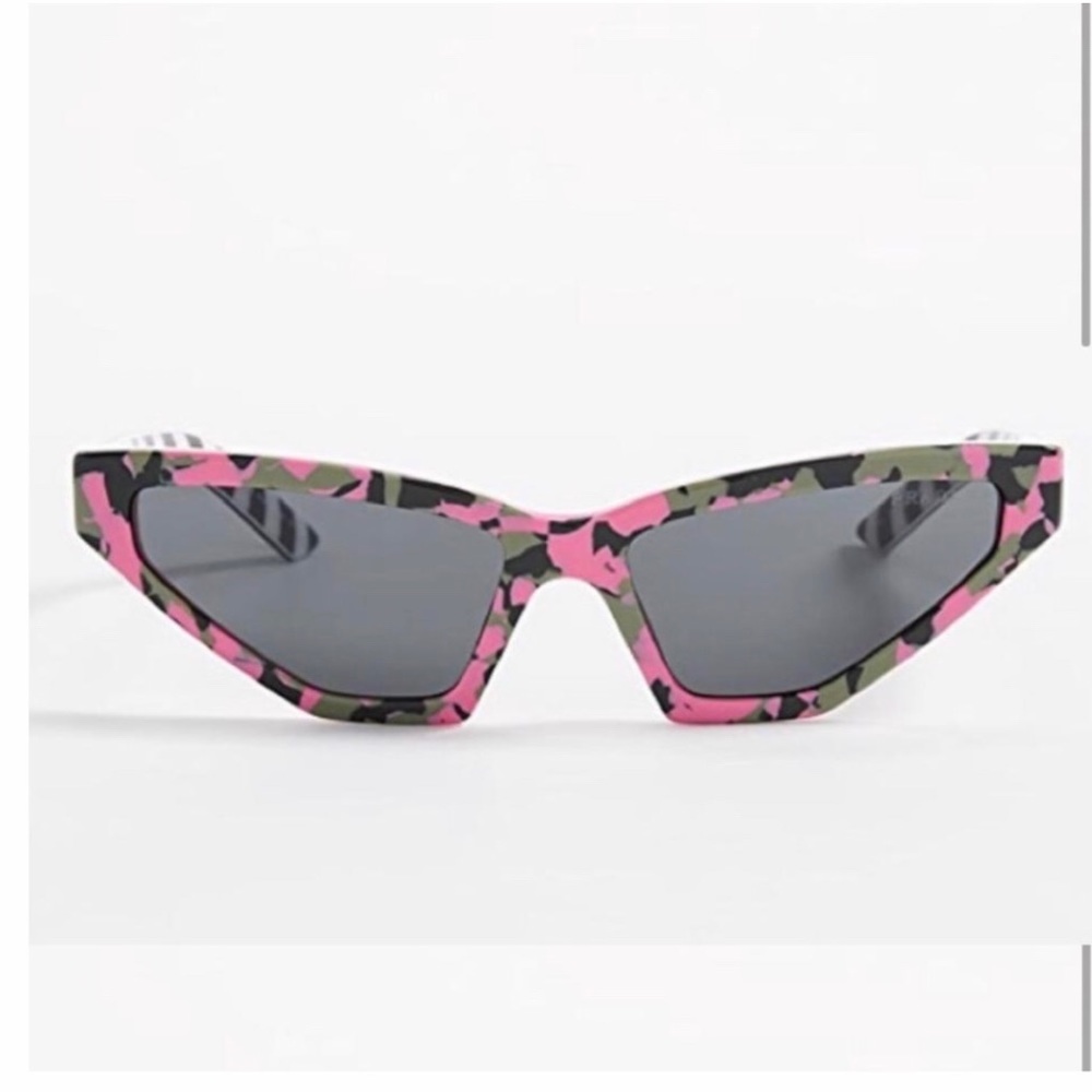 Prada Barbie Pink Camo Millennial Sunglass… - Picture 2 of 4